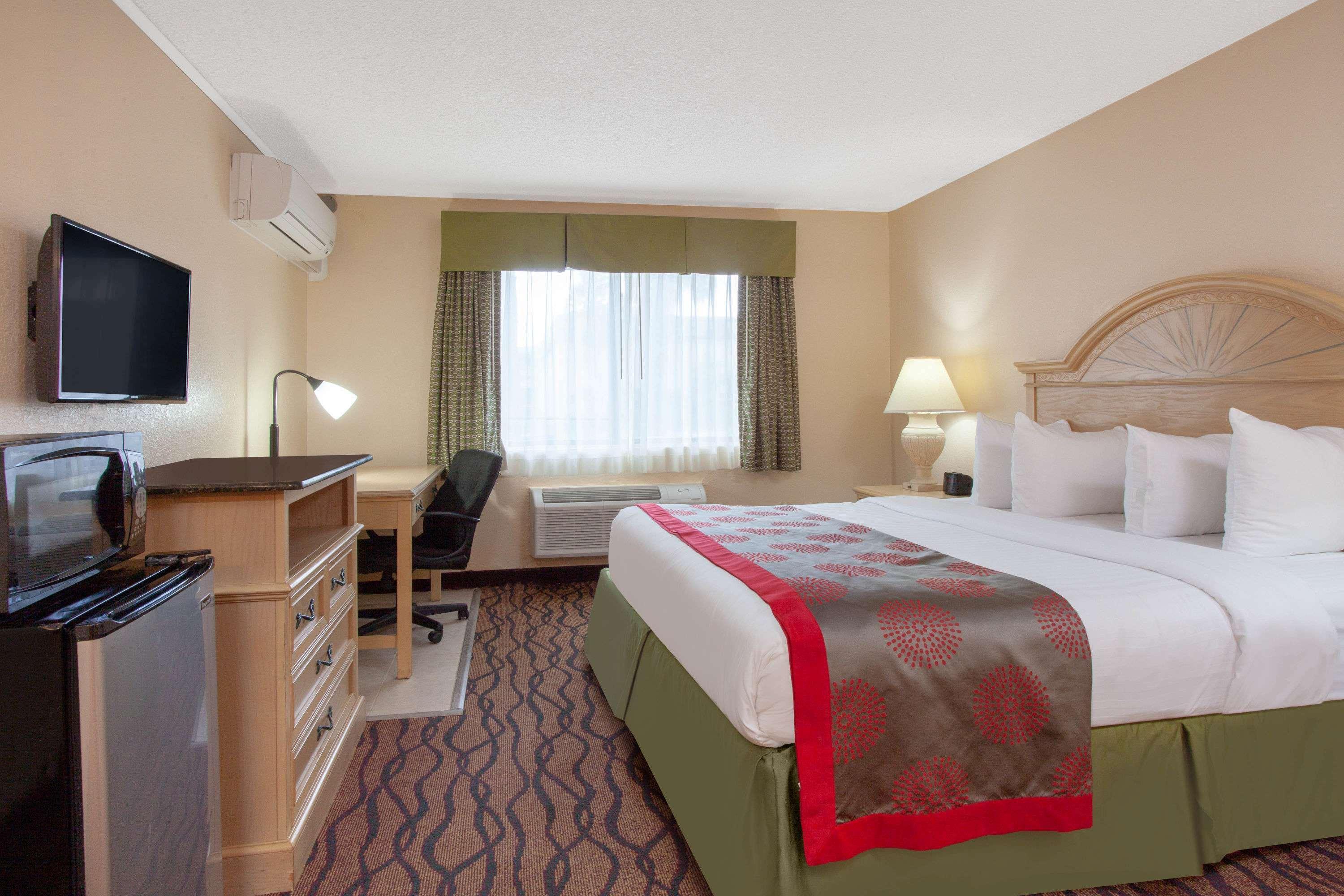 Space Coast Hotel Titusville-Kennedy Space Center Esterno foto